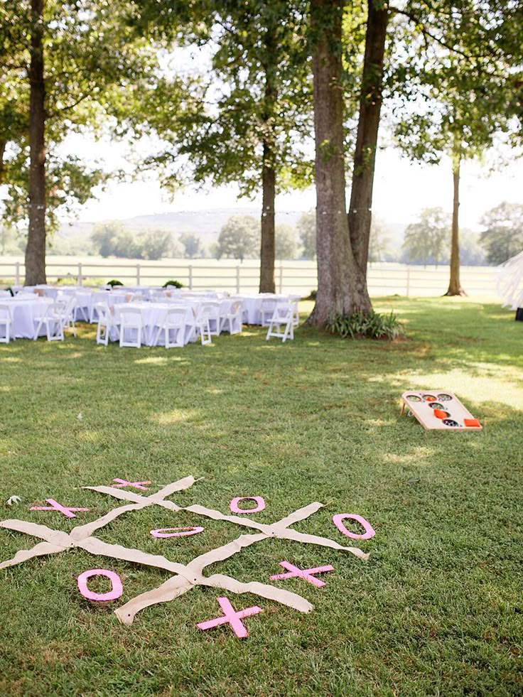 17 Backyard BBQ Wedding Ideas to Spice Up Your Celebration