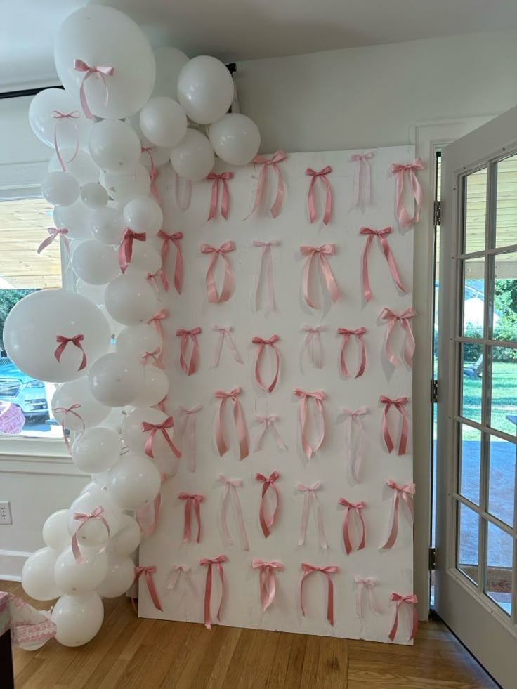 Bow Wall 😍