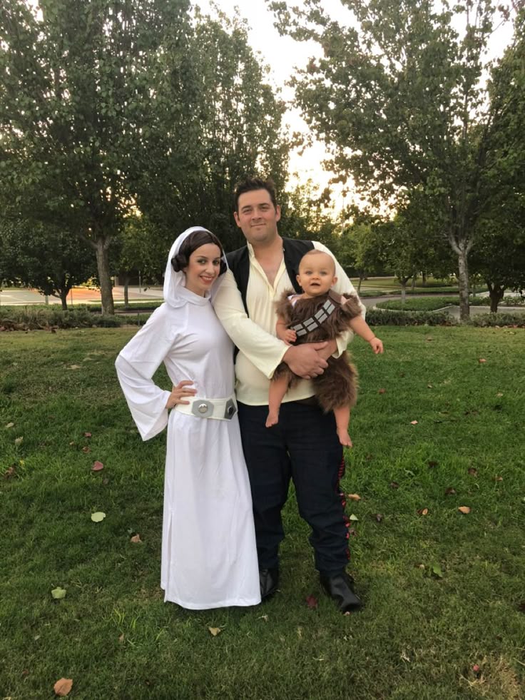 Star Wars Family of 3 costume ideas