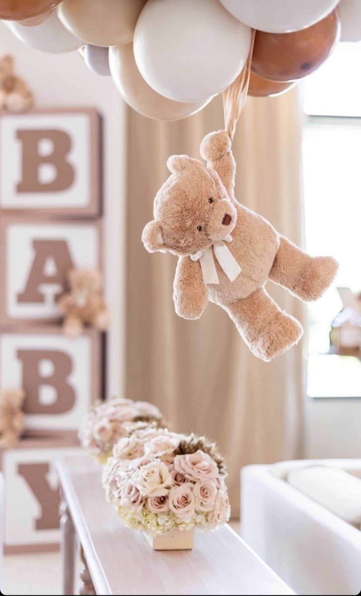 Teddy Bear Centerpiece Ideas for a Teddy Bear Themed Baby Shower