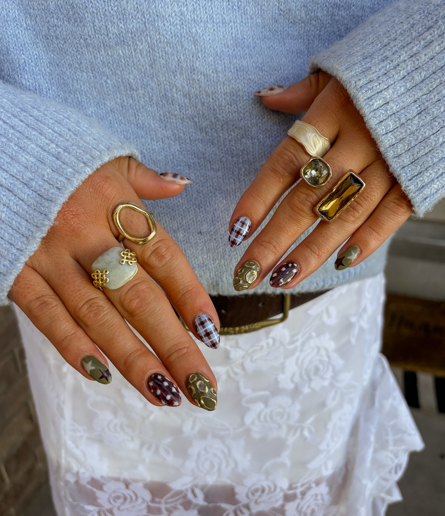 maddiej_nails_1759528492_3735518201384654264_36094595620