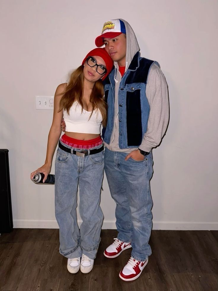43 INSANELY CUTE COUPLES HALLOWEEN COSTUME IDEAS - Stylin by Sarita