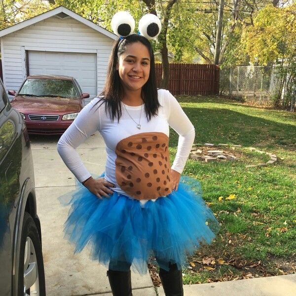 Cookie Monster pregnancy costume i made myself_