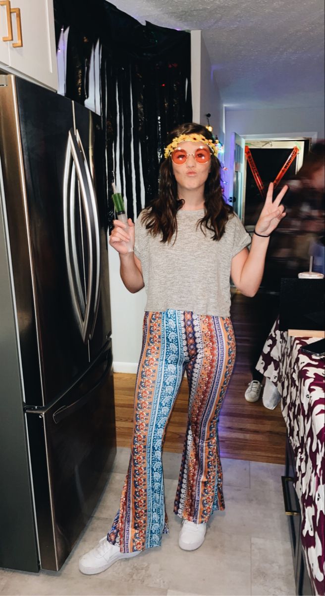 Hippie ✌🏻#halloween #hippie #70s #halloweencostumes_