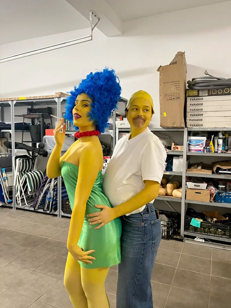 Marge y Homer de los Simpson de previa