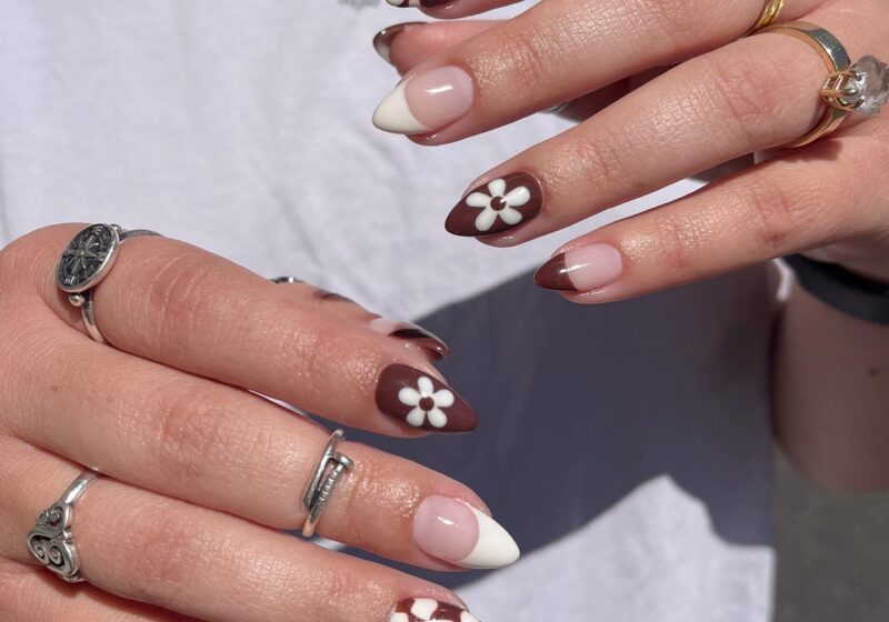 The Cute Thanksgiving Nails To Add To Your Fall Rotation
