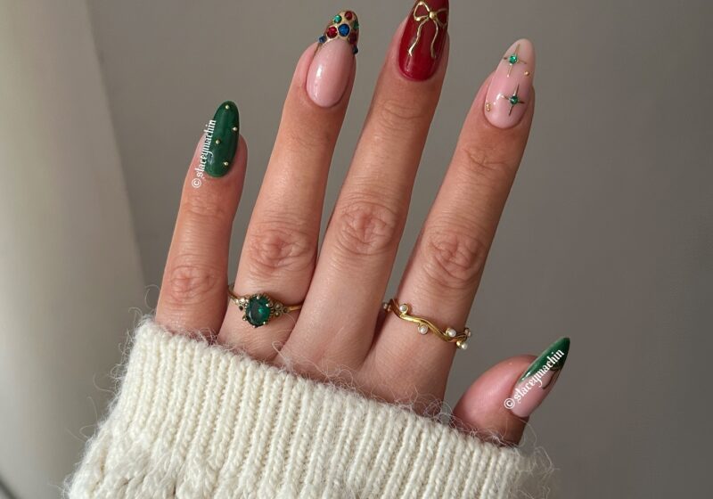 The 37 Stylish Christmas Nail Designs You’ll Want To Copy