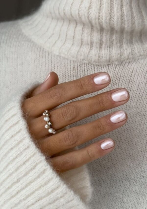 17 Gorgeous January Nails You’ll Want To Recreate