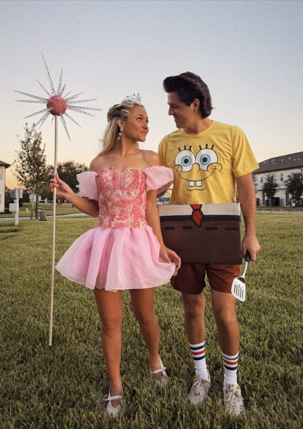 21 Incredibly Creative Couple Costumes You’ll Be Obsessed With